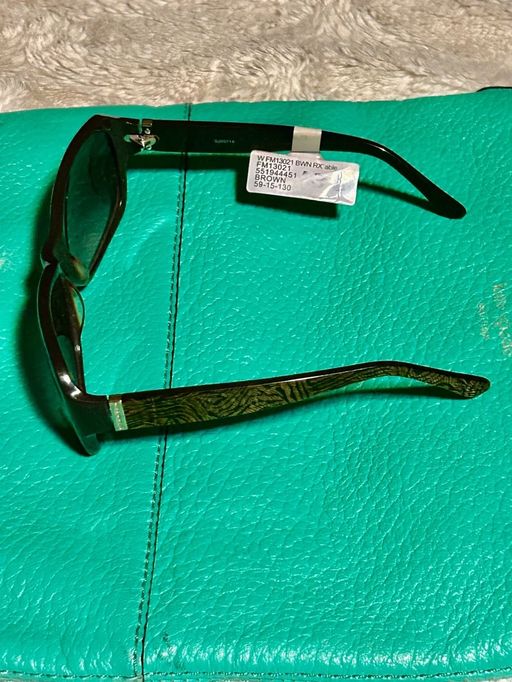 Oversized Black Sunglasses - Classic UV Protection